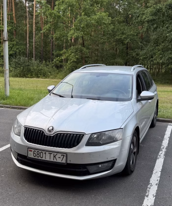 Skoda Octavia (1)