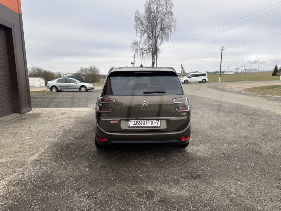 Citroën C4 Picasso (4)