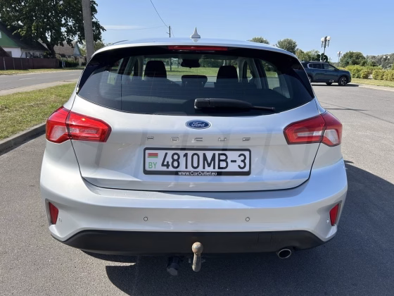Ford Focus (11)