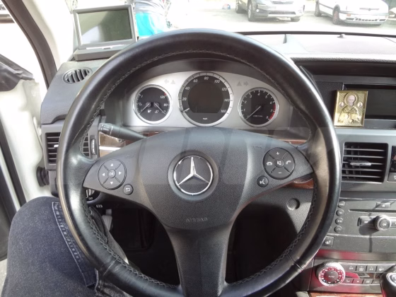 Mercedes-Benz GLK 350 (1)