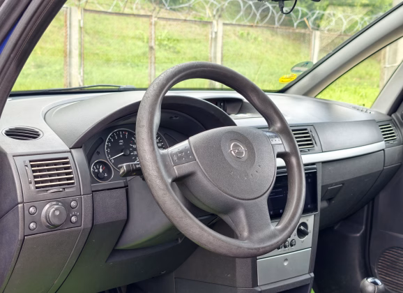 Opel Meriva (8)