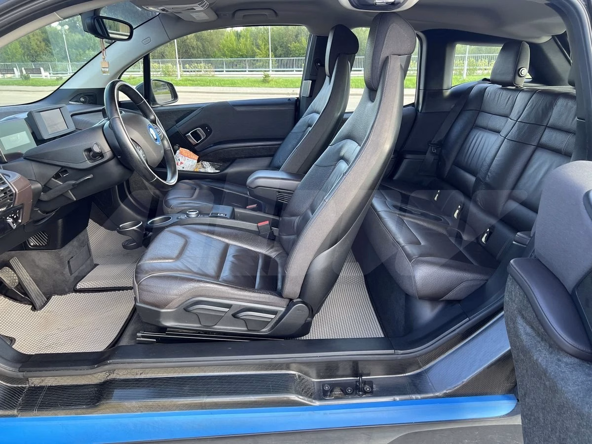 BMW I3