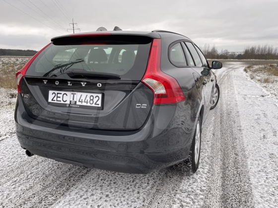 Volvo V60 (8)