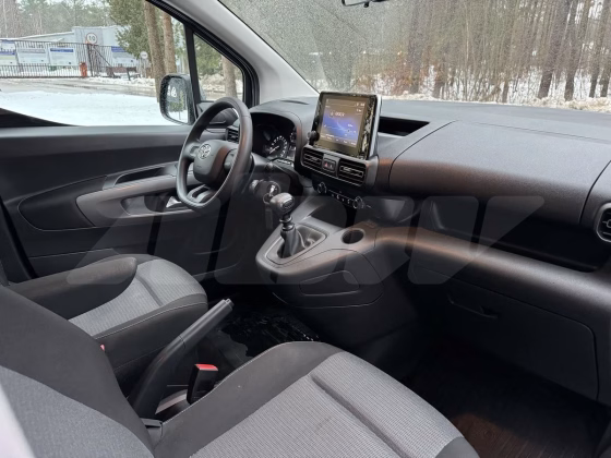 Toyota PROACE CITY (13)