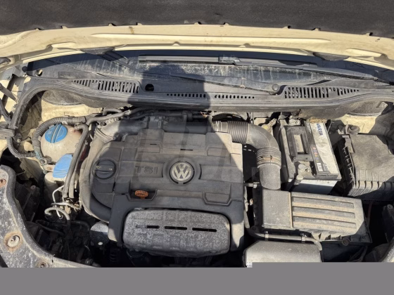 Volkswagen Touran (3)