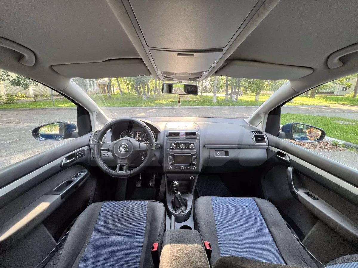 Volkswagen Touran