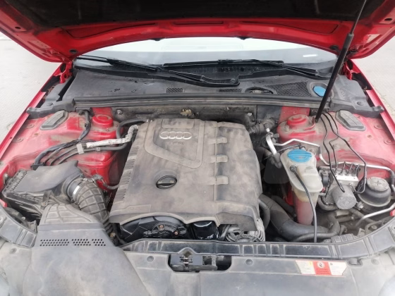 Audi A4 (12)