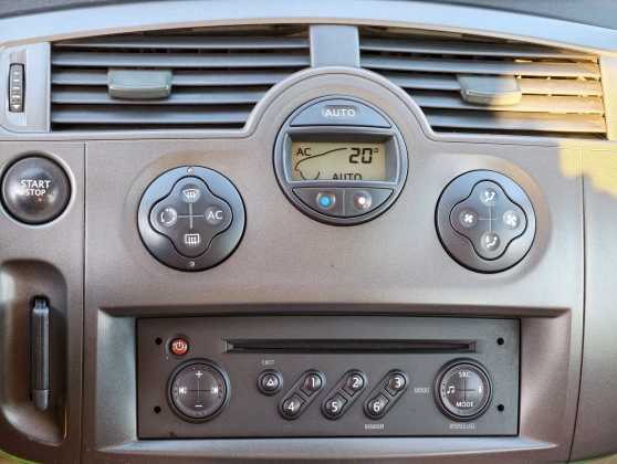 Renault Scenic (17)