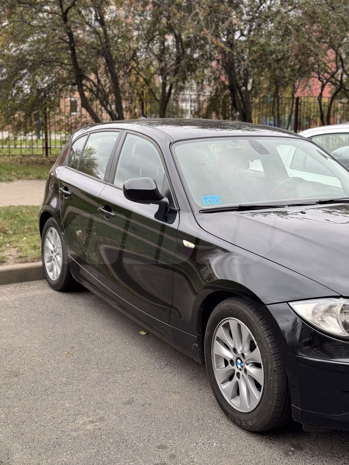 BMW 120