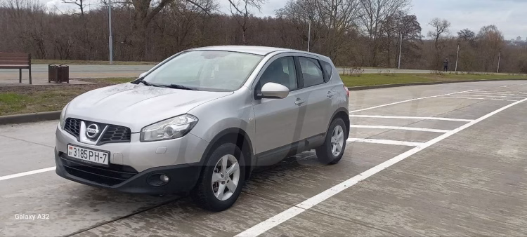 Nissan Qashqai (1)