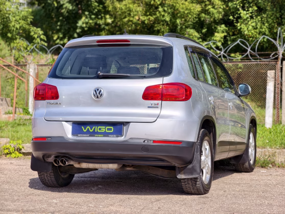 Volkswagen Tiguan (6)