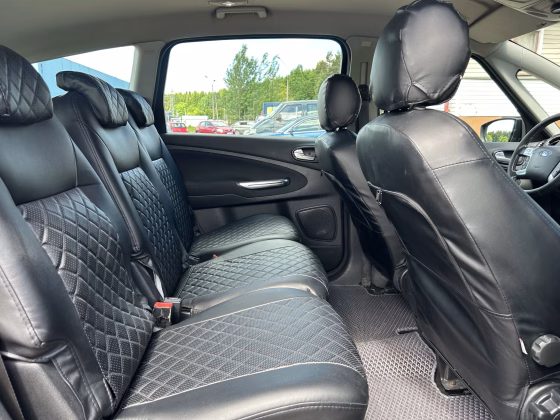 Ford S-Max (11)
