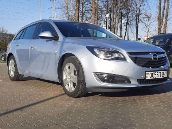 Opel Insignia (2)