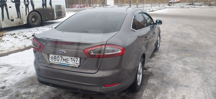Ford Mondeo (2)