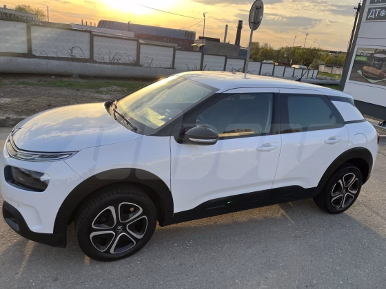 Citroën C4 Cactus (6)