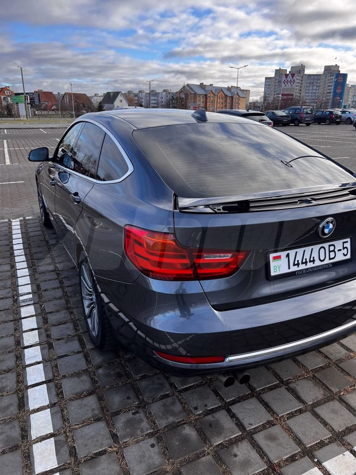 BMW 320