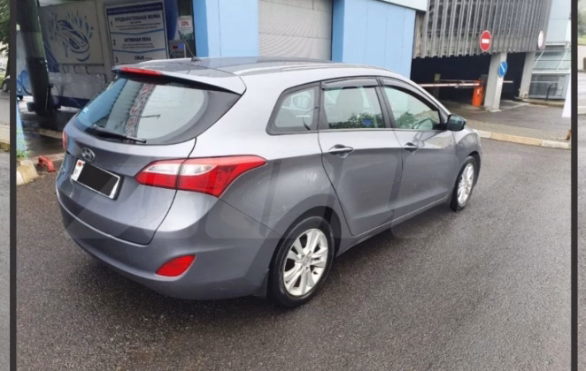 Hyundai I30 (2)
