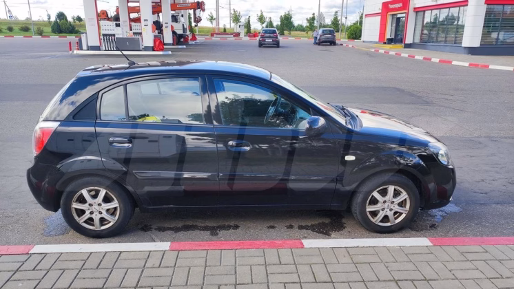 Kia Rio (5)