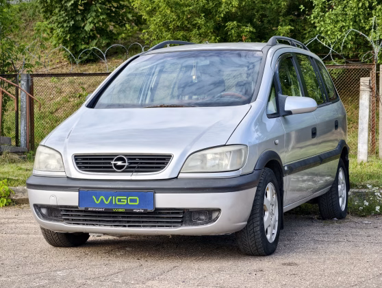 Opel Zafira (3)