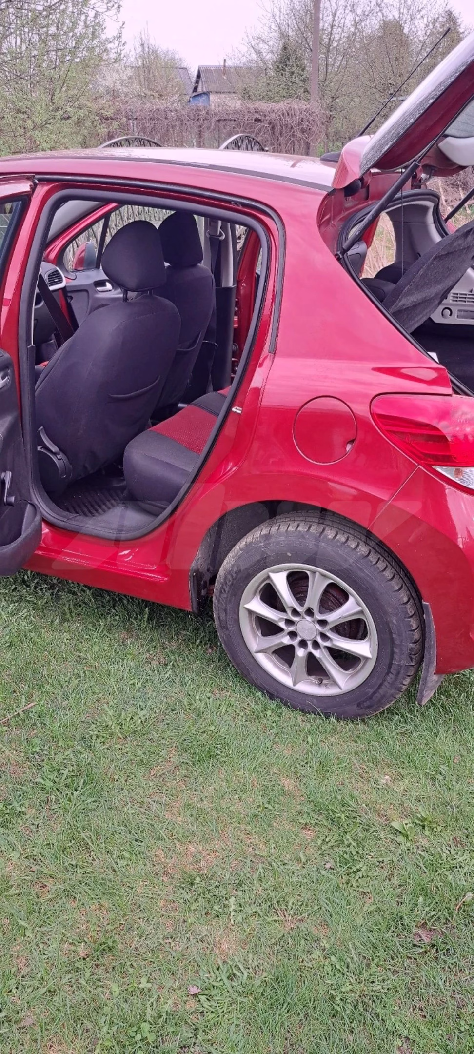 Peugeot 207