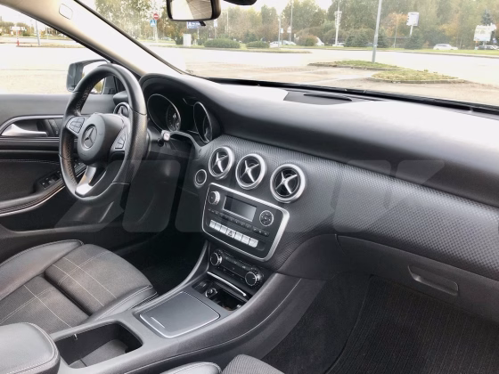 Mercedes-Benz A 160 (9)