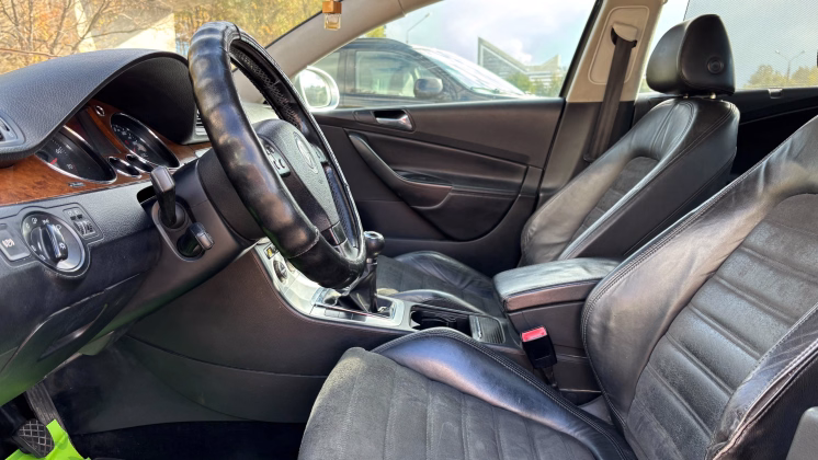 Volkswagen Passat (9)