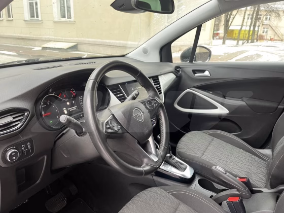 Opel Crossland (X) (18)
