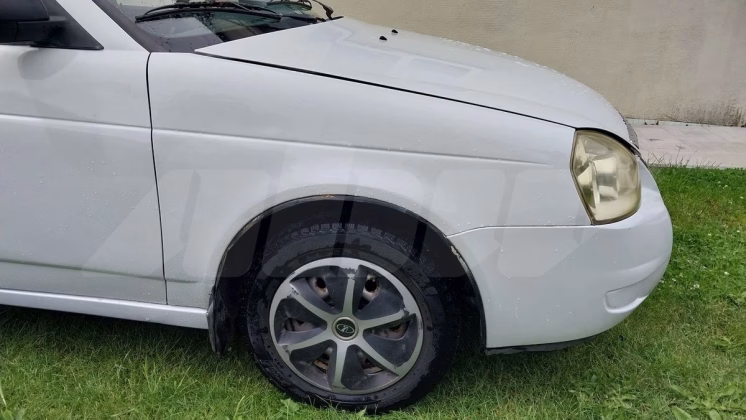 Lada Priora (4)