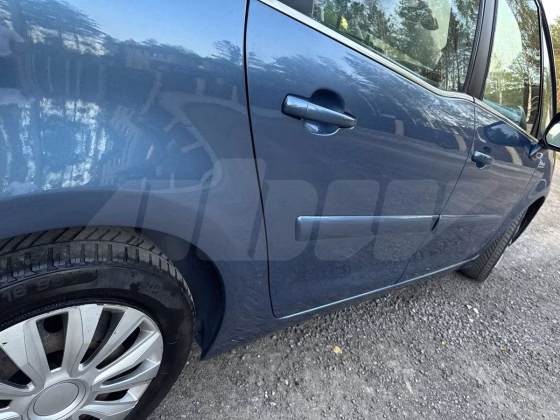 Citroën C4 Picasso (8)