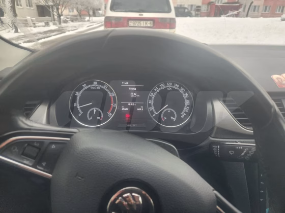 Skoda Rapid (13)