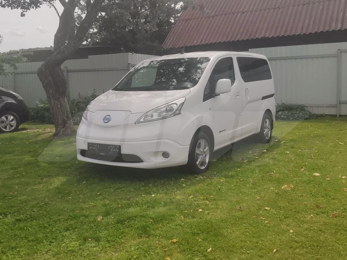 Nissan NV200