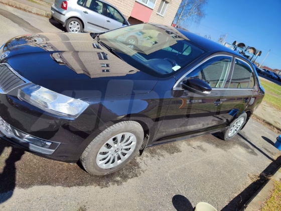 Skoda Rapid (11)