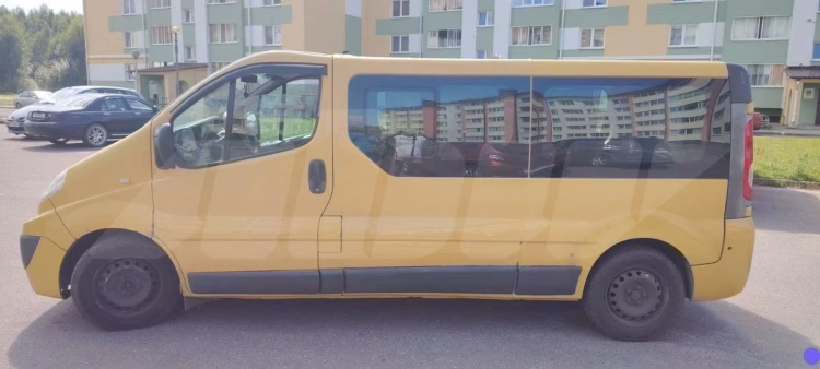 Renault Trafic (3)