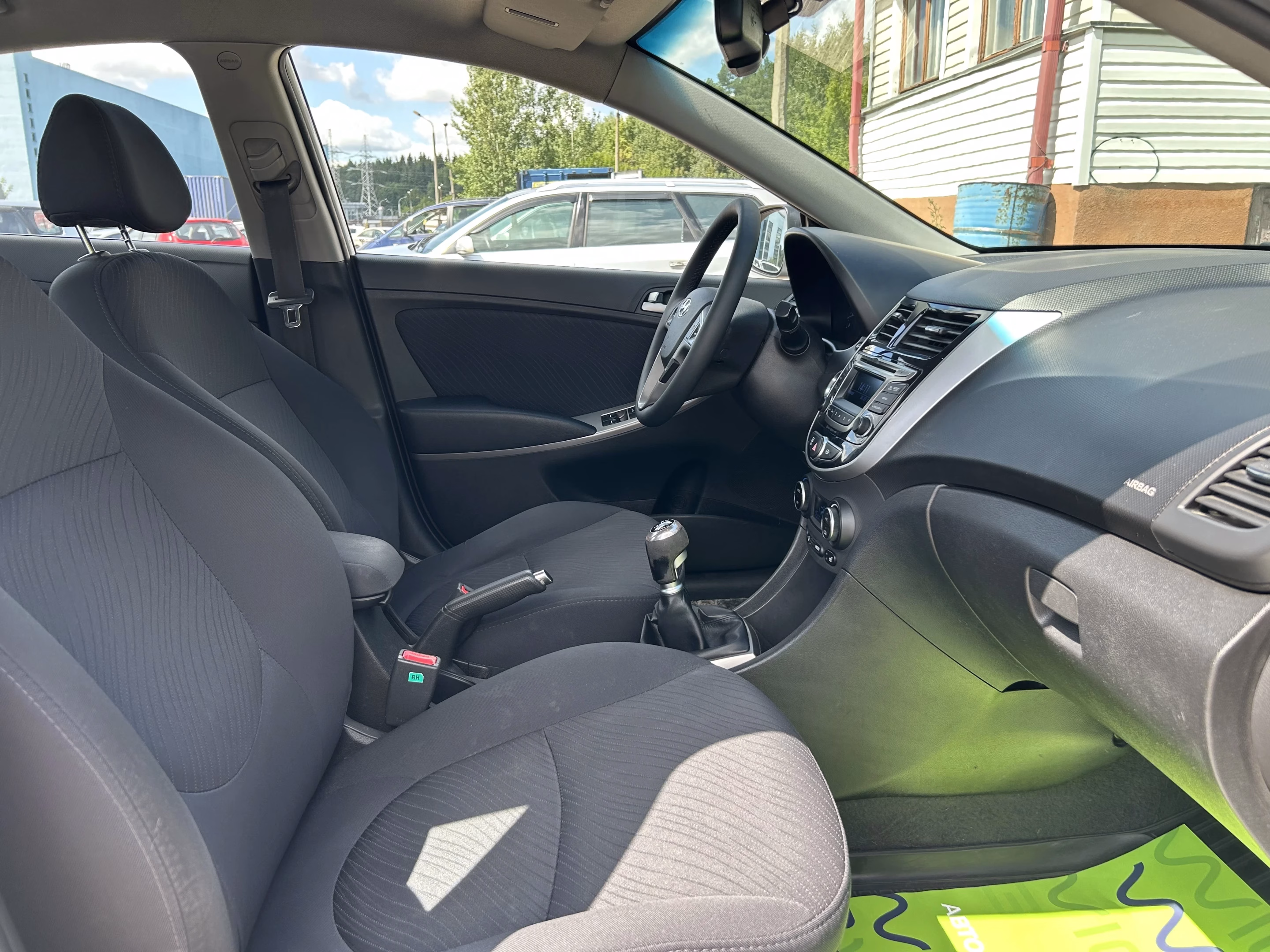 Hyundai Solaris / Accent