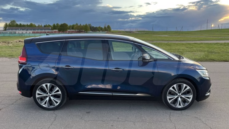 Renault Scenic (5)
