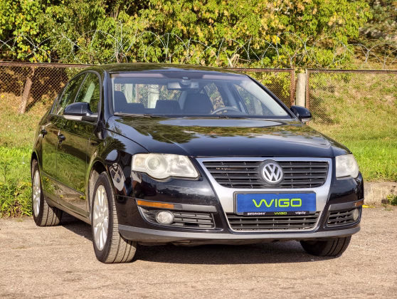 Volkswagen Passat (1)
