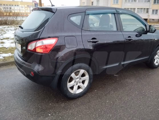 Nissan Qashqai (1)