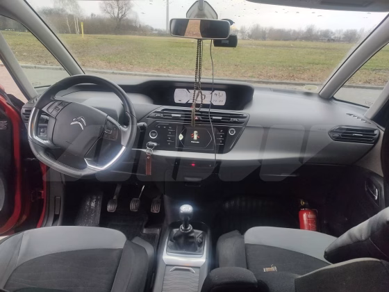Citroën C4 Picasso (4)