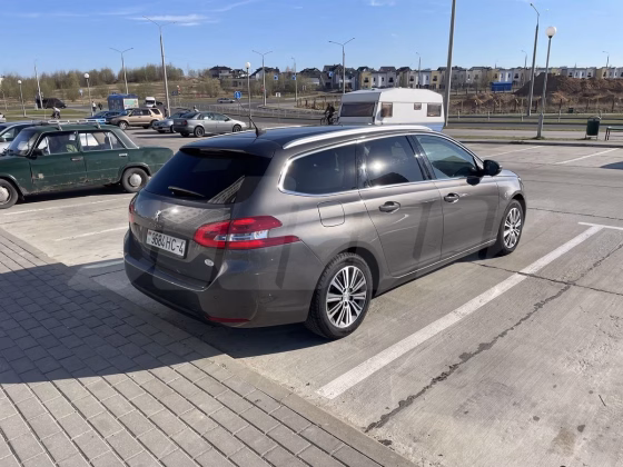 Peugeot 308 (3)