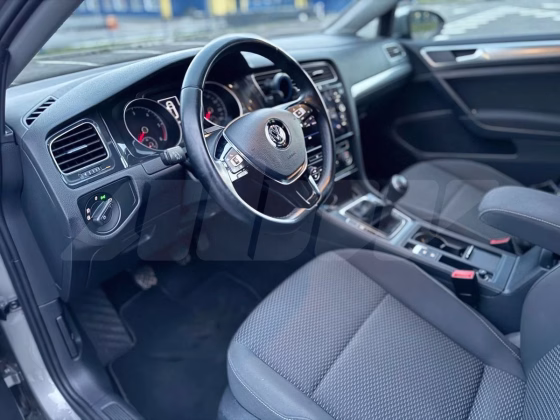 Volkswagen Golf (11)