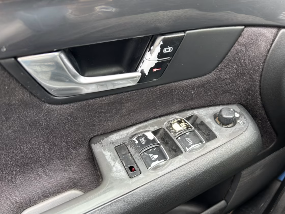 Audi A4 (17)