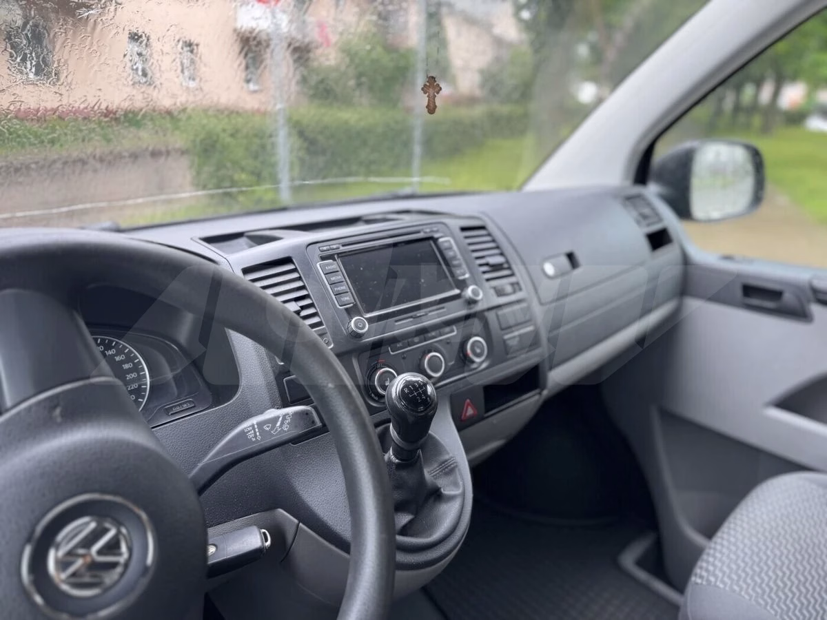 Volkswagen Caravelle