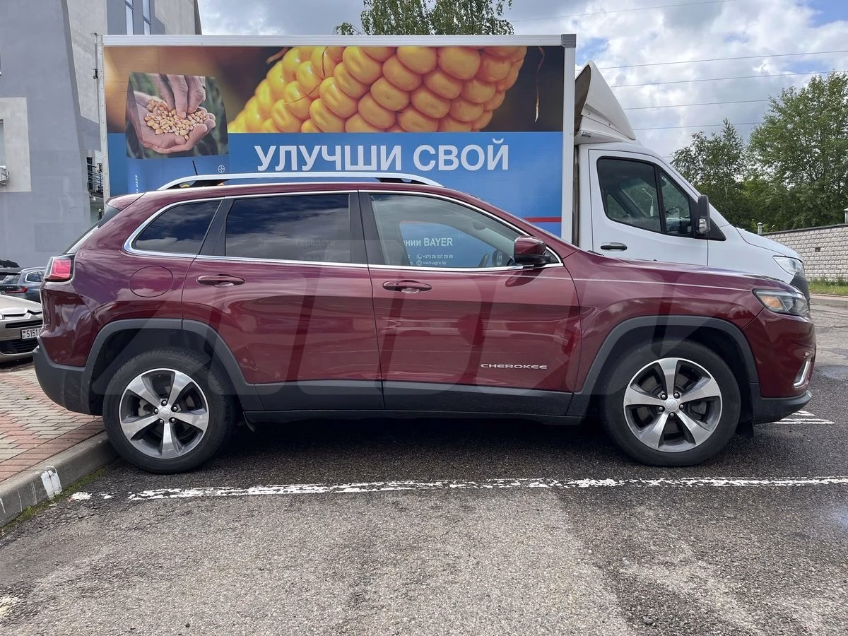 Jeep Cherokee