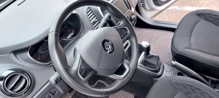 Renault Captur (8)