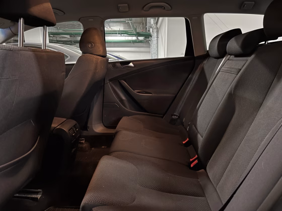 Volkswagen Passat (10)