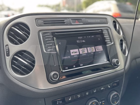 Volkswagen Tiguan (1)