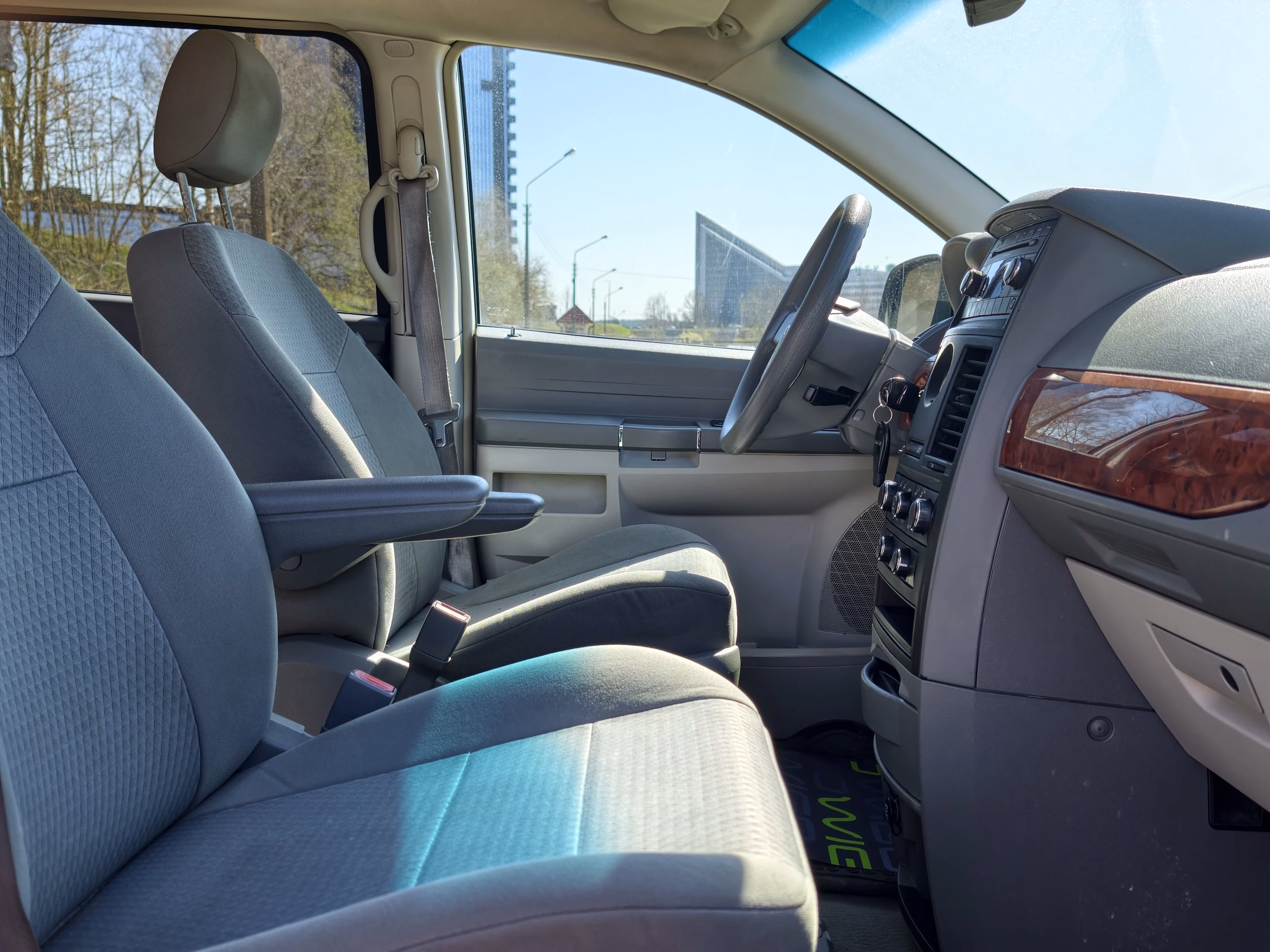 Chrysler TOWN & COUNTRY