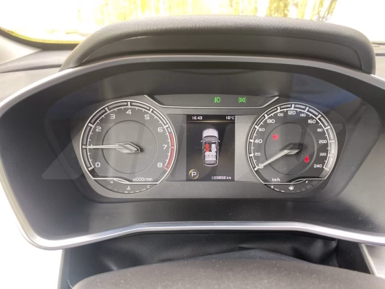 Geely Coolray (3)