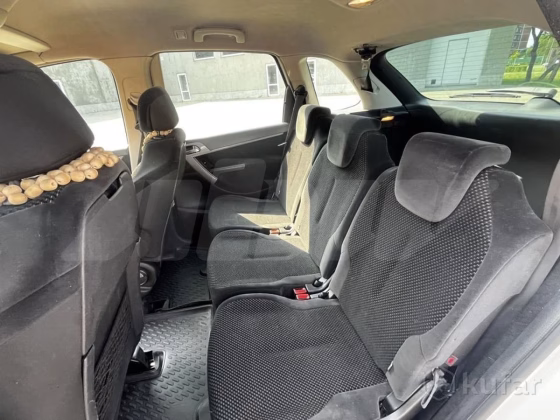 Citroën C4 Picasso (16)