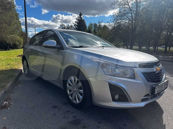 Chevrolet Cruze (2)